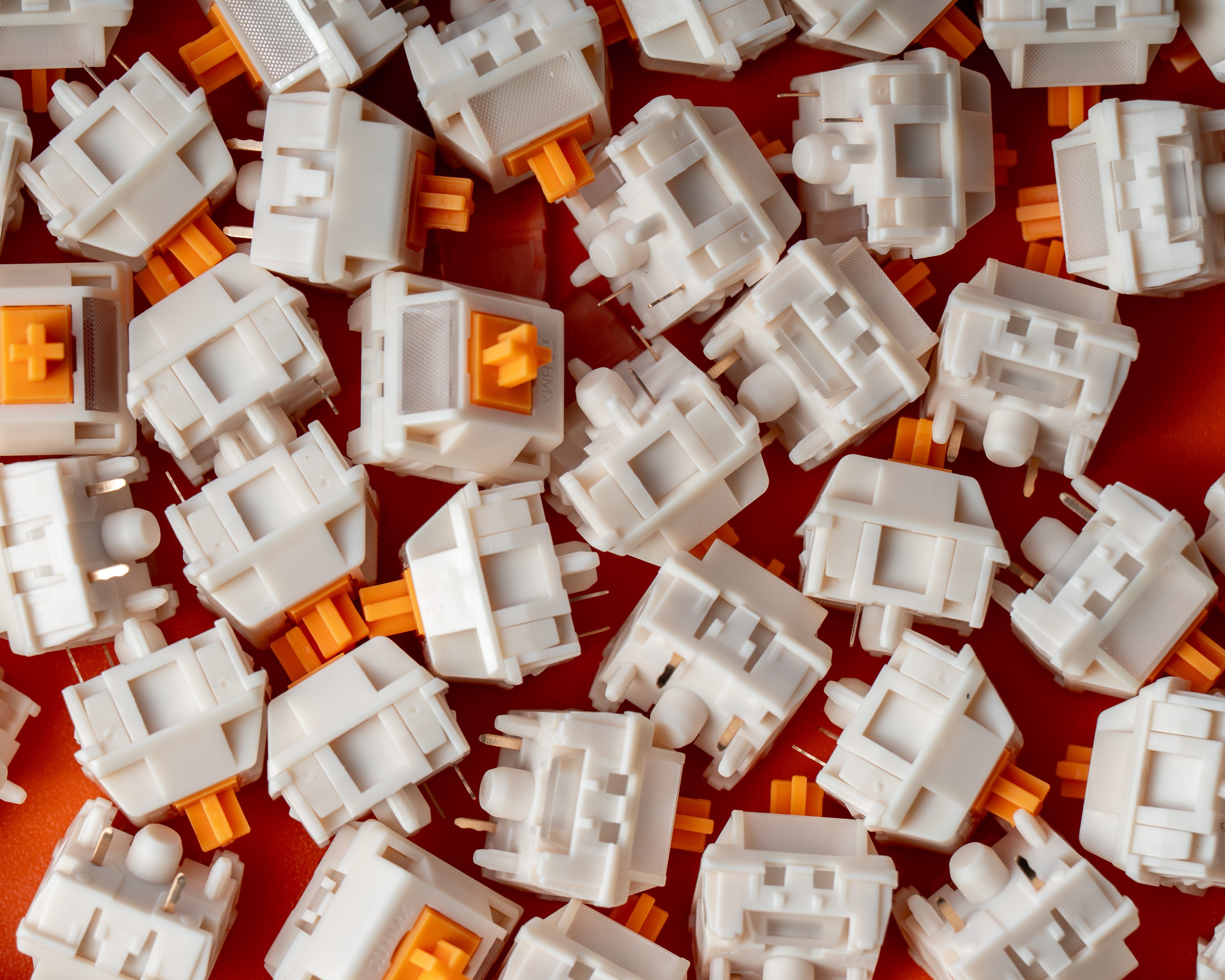[In Stock] HMX Citrus Silver V2 Linear Switches