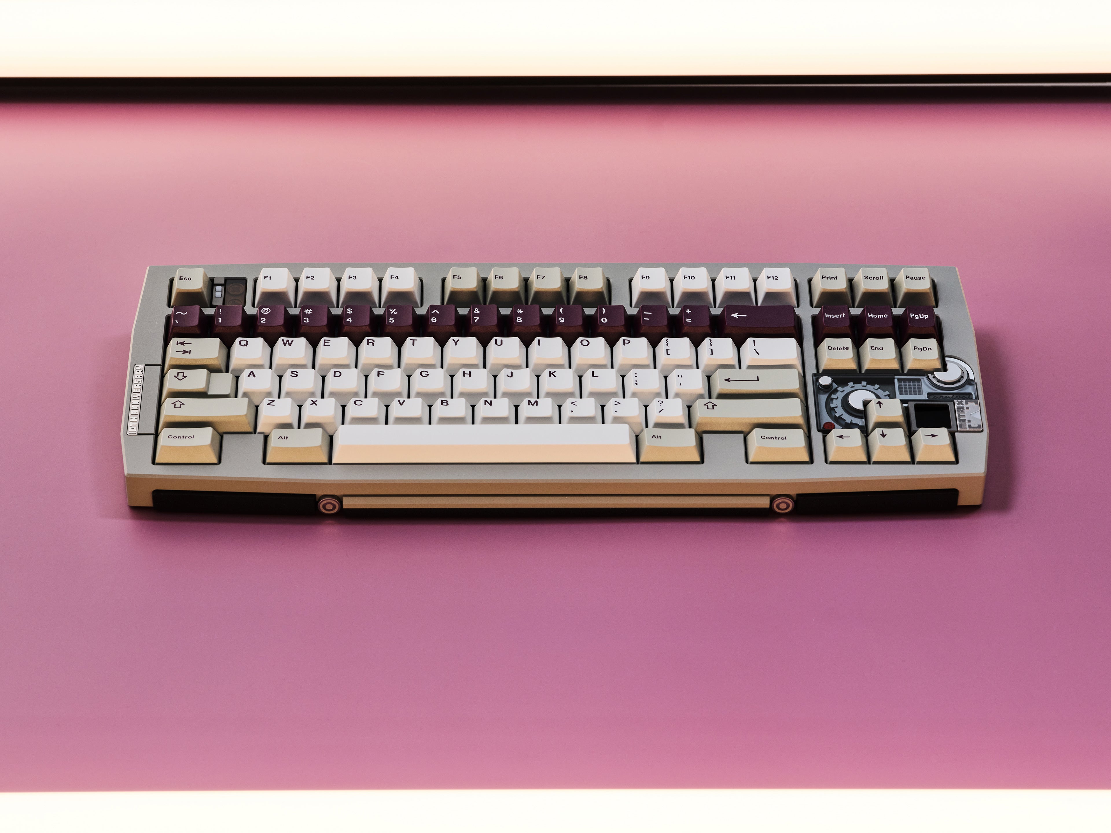 In Stock] GMK CYL Violet Alert