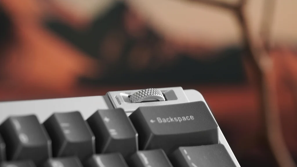 [Group Buy] ZOOM64 Liquid Silver