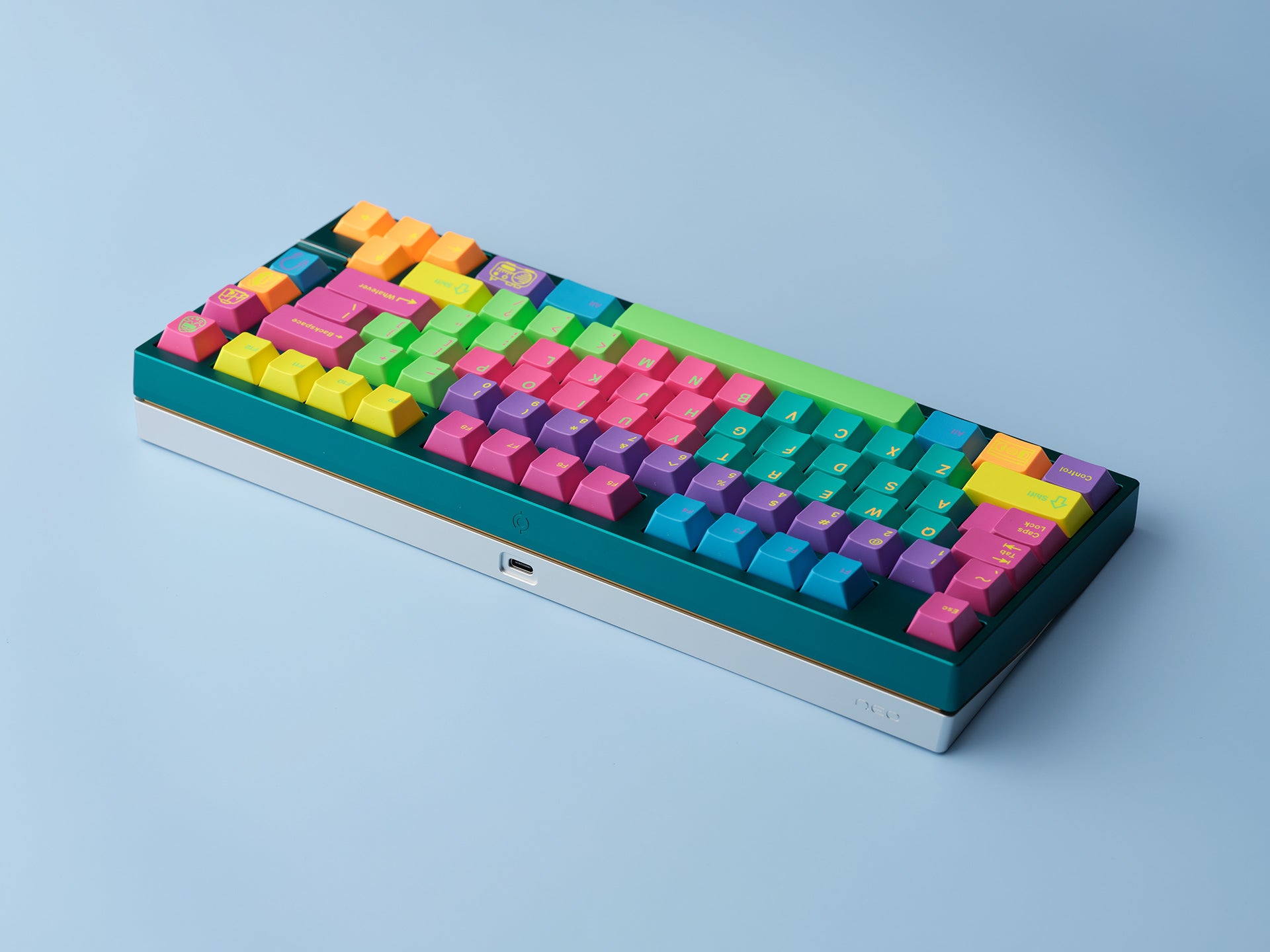 [In Stock] GMK CYL Windbreaker