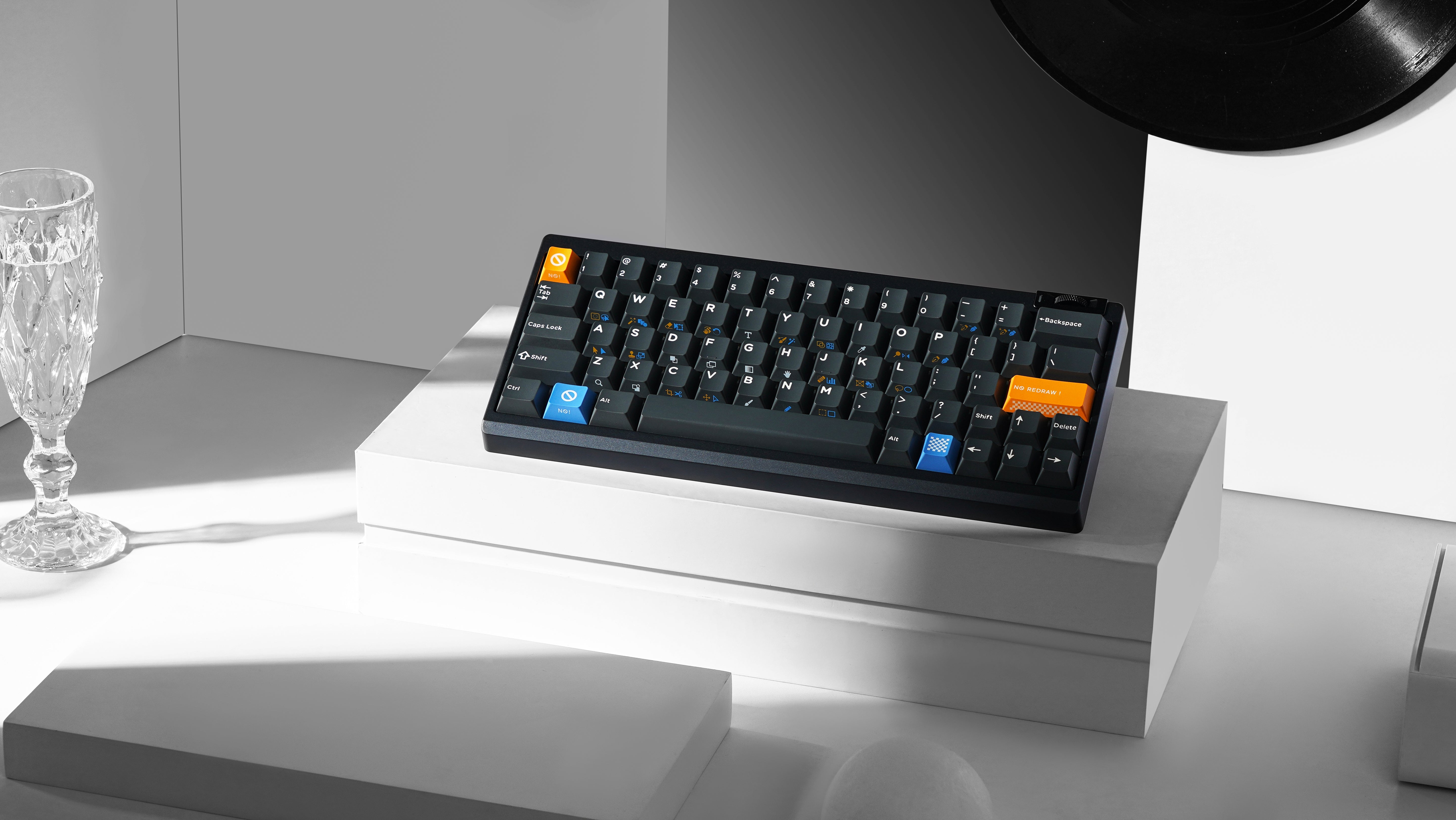 [Group Buy] ZOOM64 Titanium Grey