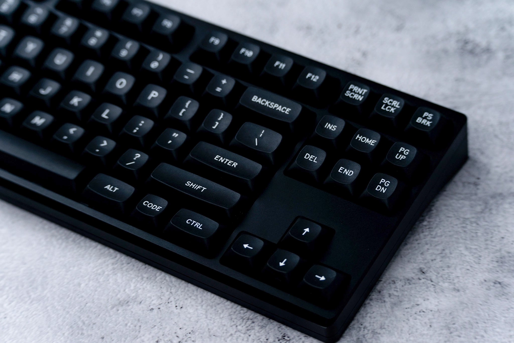 [In Stock] GMK MTNU WoB (White on Black) Keycaps