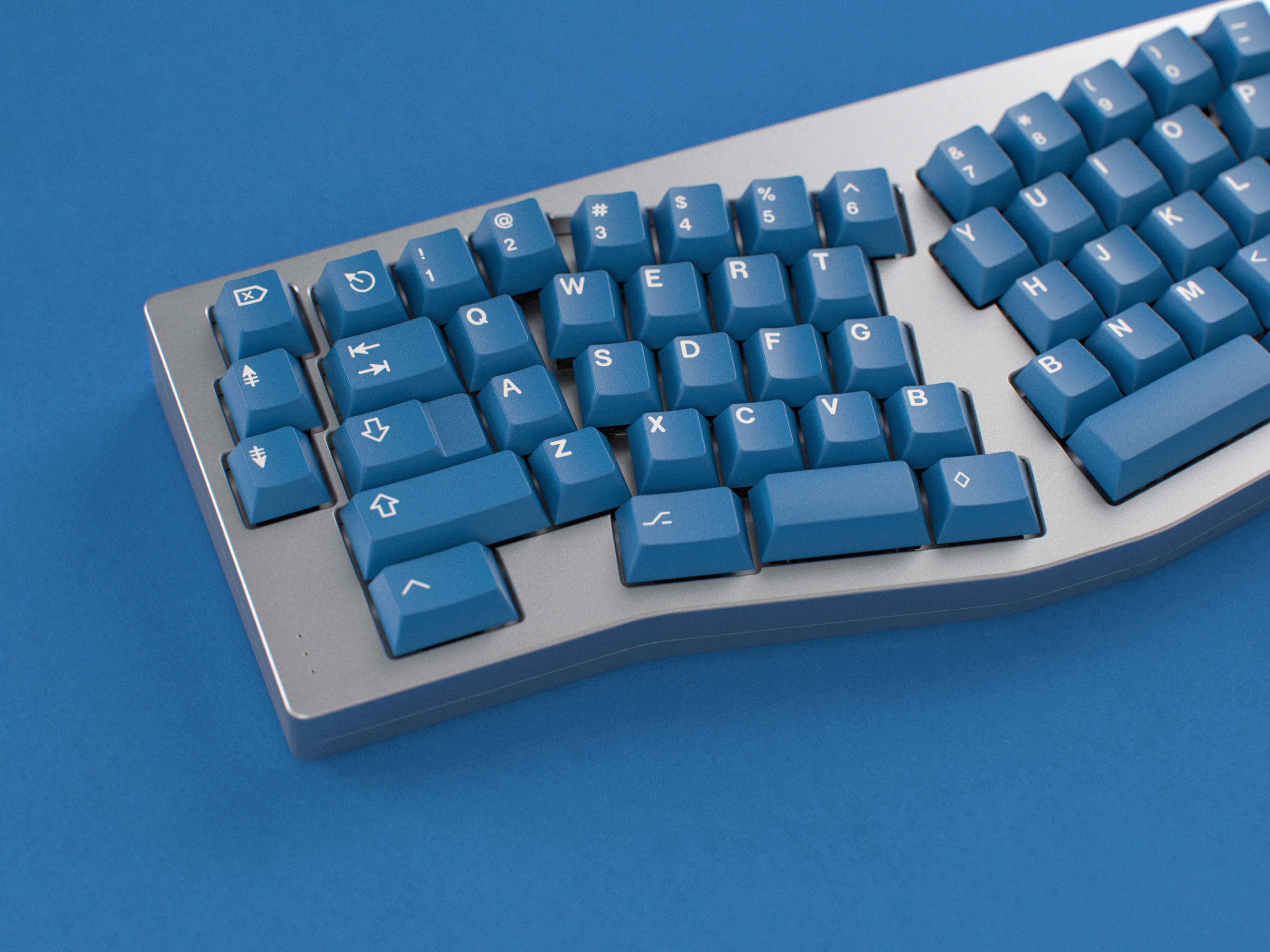 [Group Buy] GMK CYL Masterpiece R2