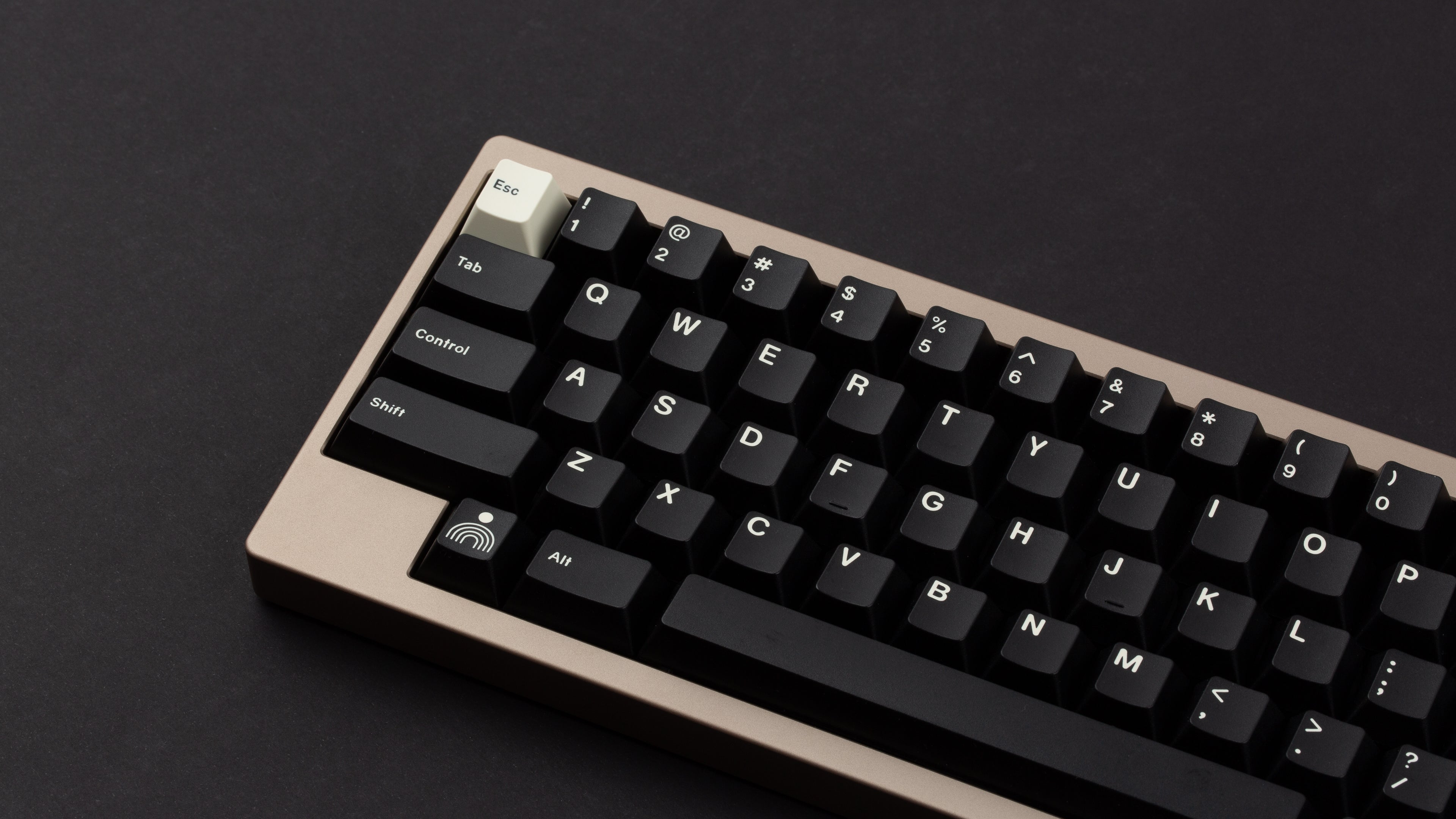 [Group Buy] GMK CYL Noire Small Batch
