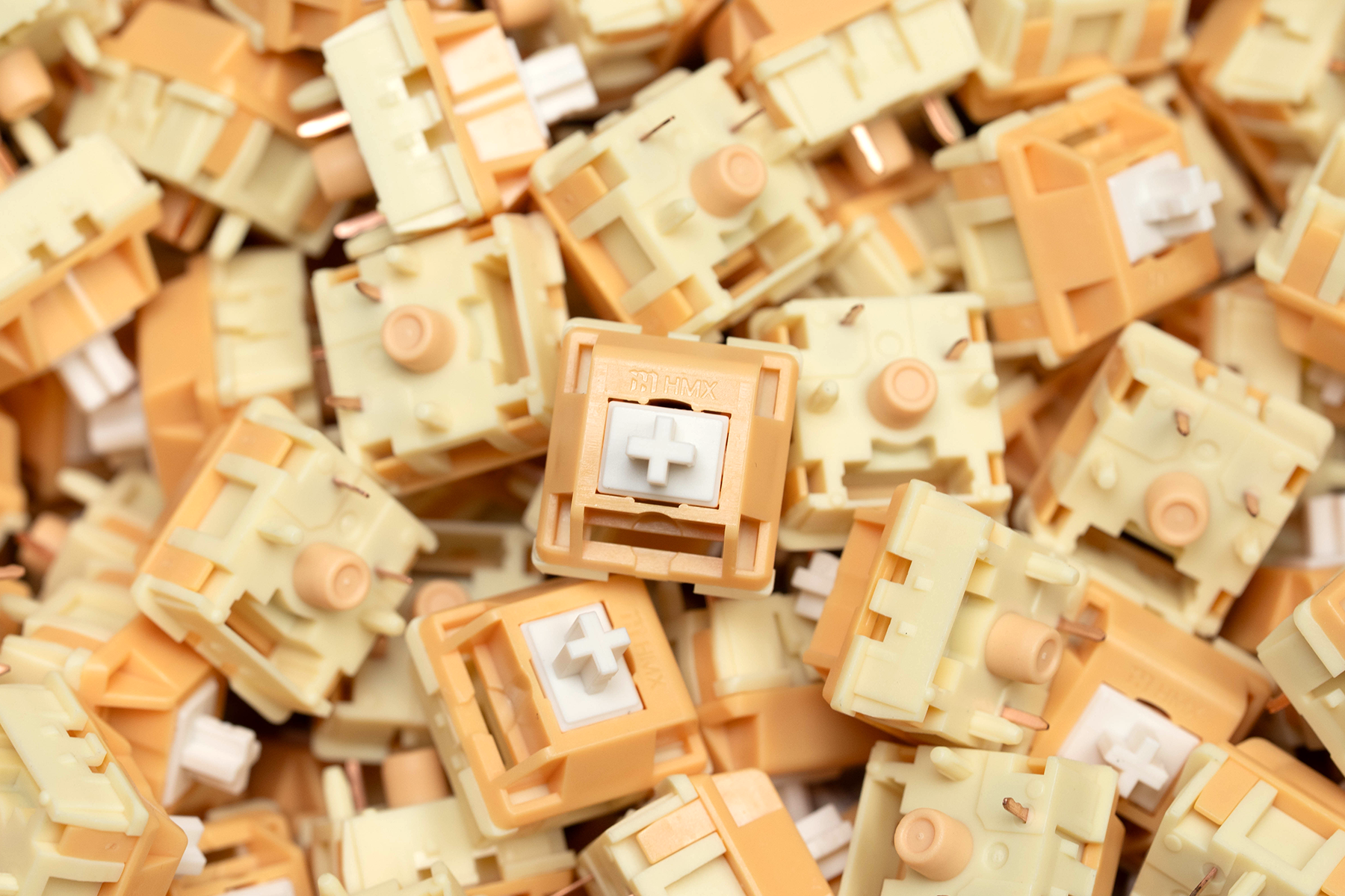 [In Stock] HMX Egg Yolk Linear Switches