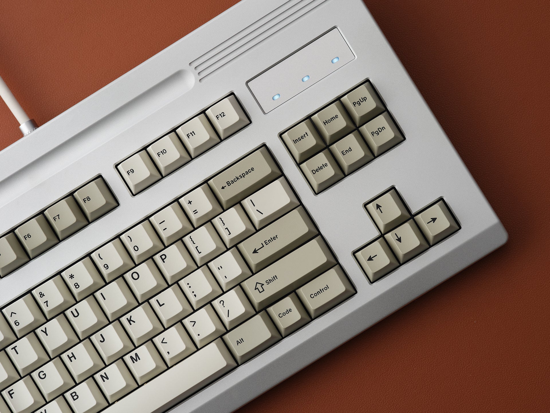 [In Stock] GMK CYL Classic Beige