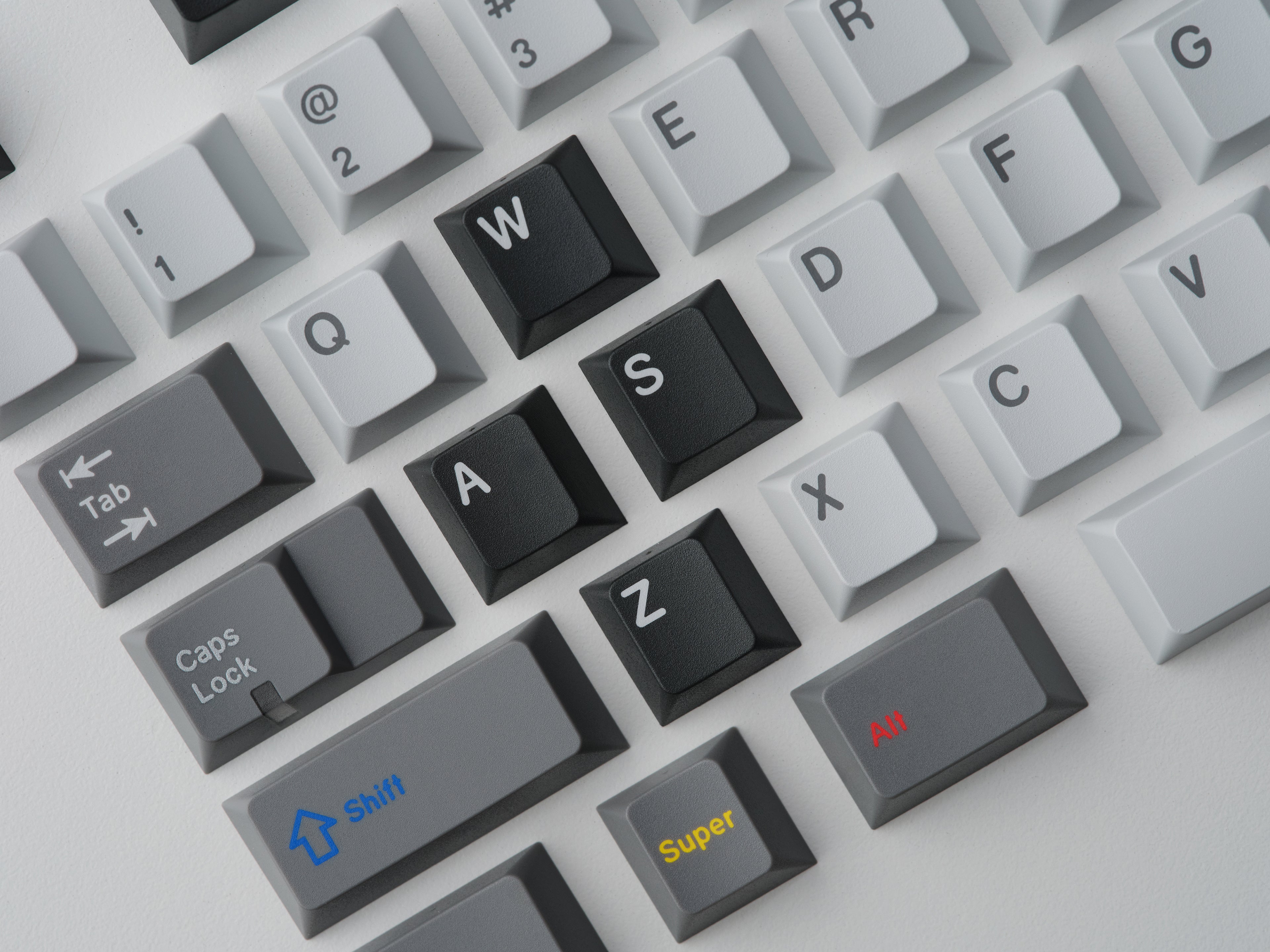 [In Stock] GMK CYL N16