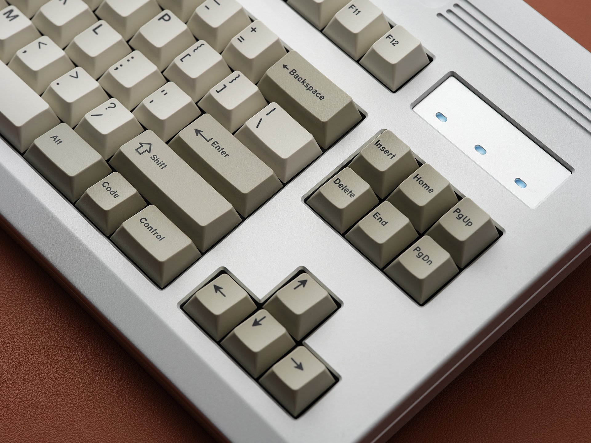 GMK Cyrillic Beige Base GMK CYL Crème Keycaps Set - KeebFinder