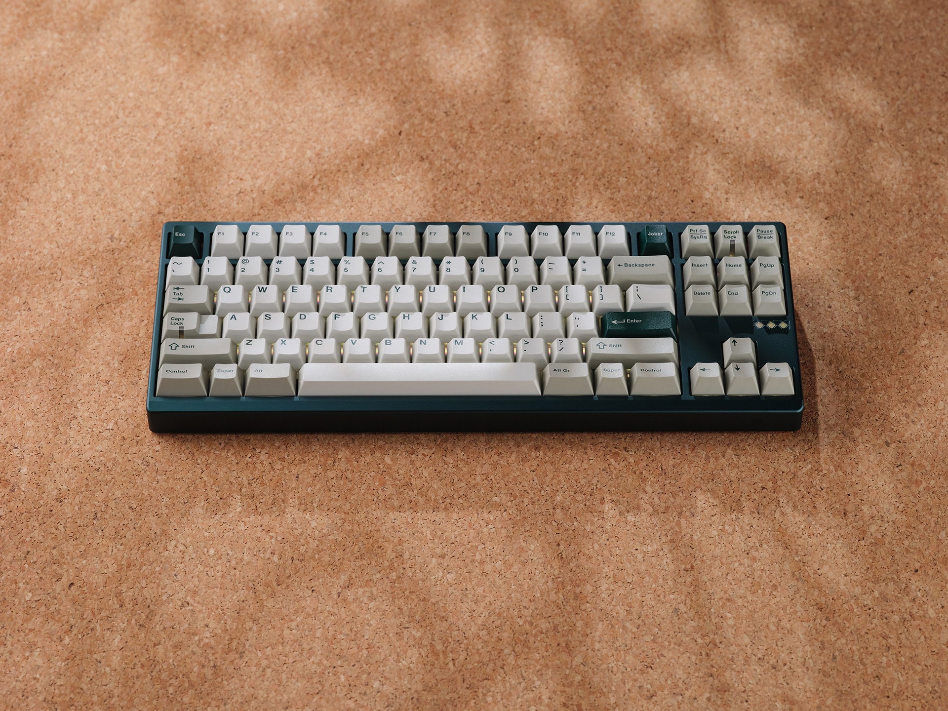 [In Stock] GMK Verdant Retro