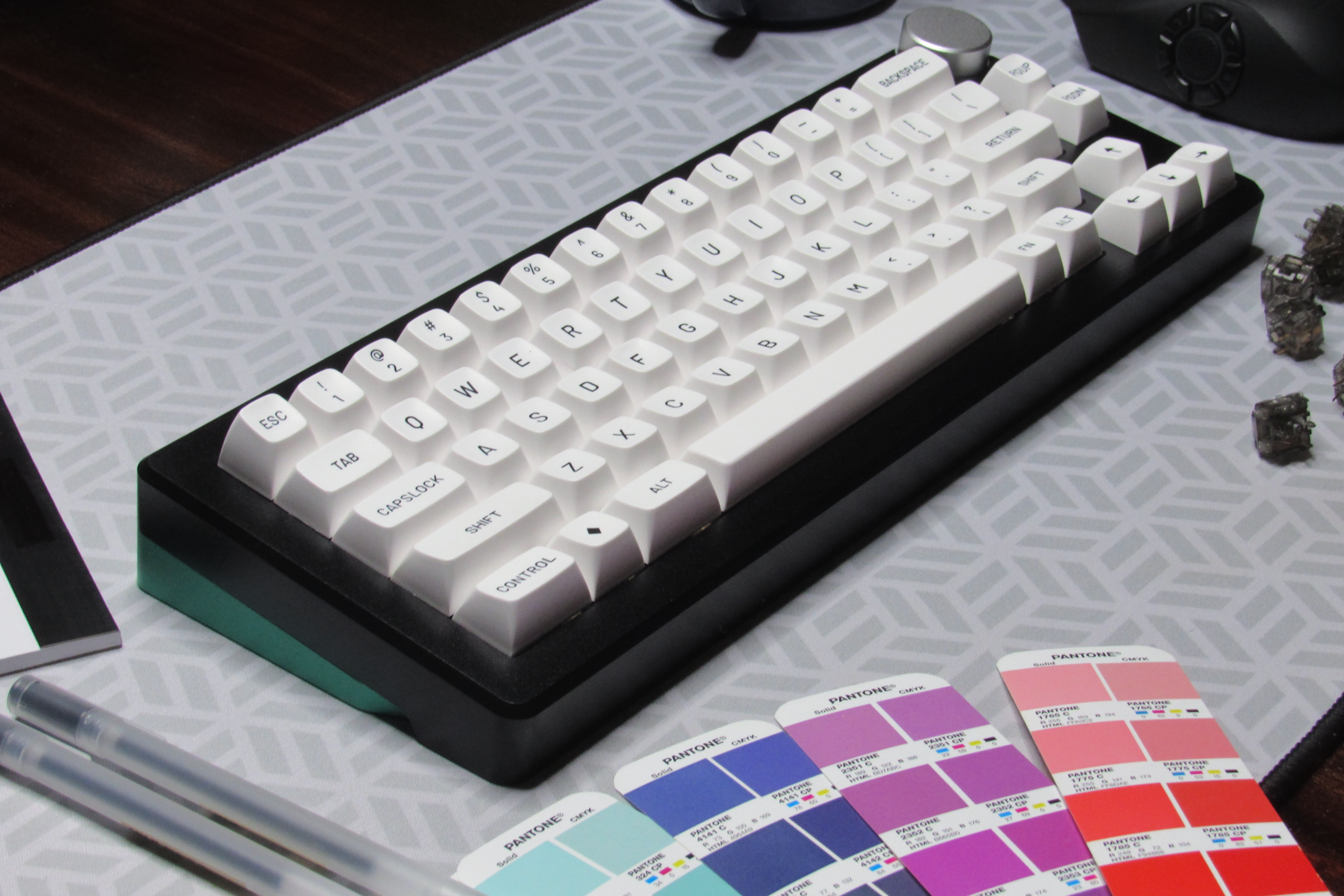 [Group Buy] Delta 65% Keyboard Color Options