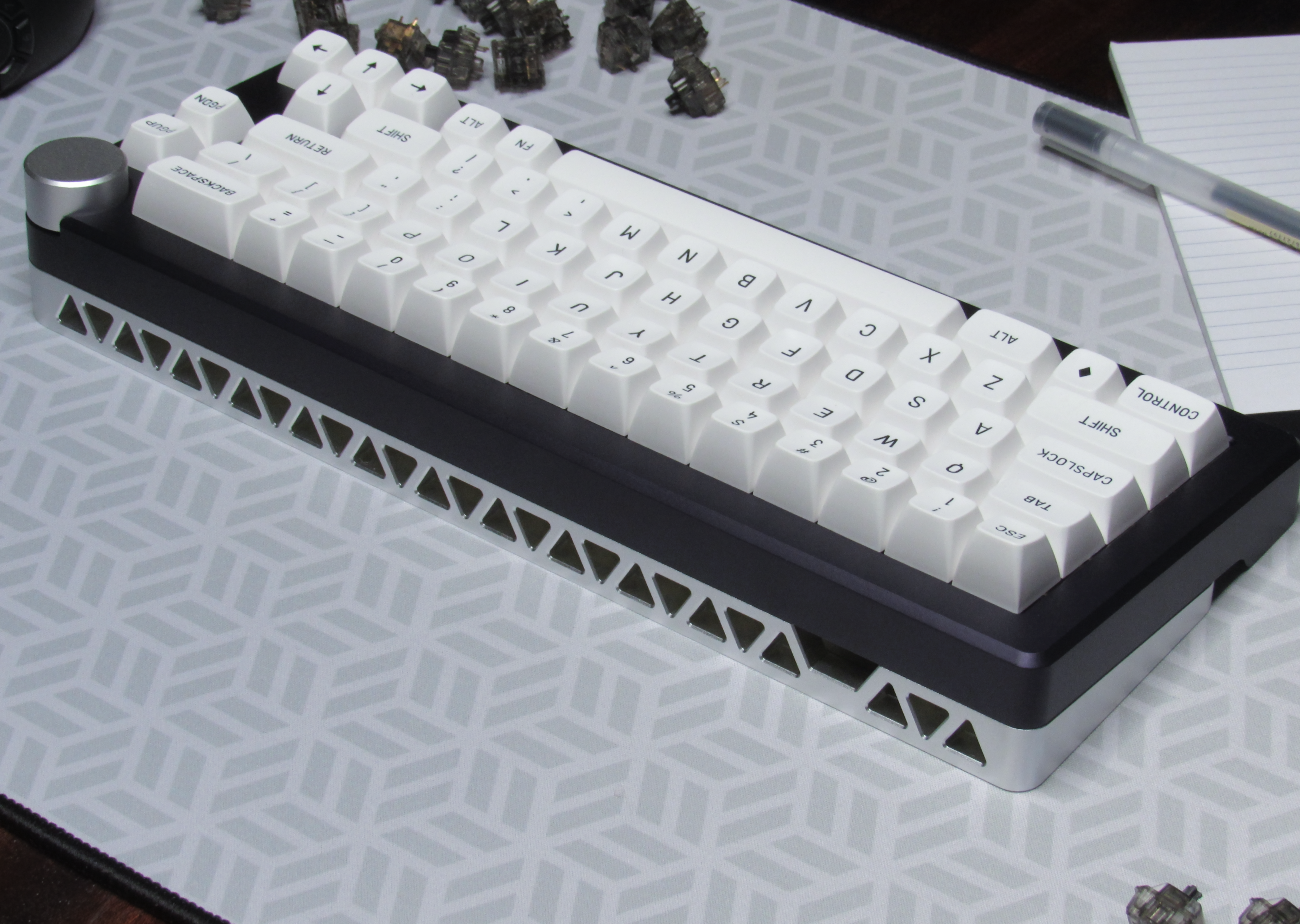 [Group Buy] Delta 65% Keyboard Color Options